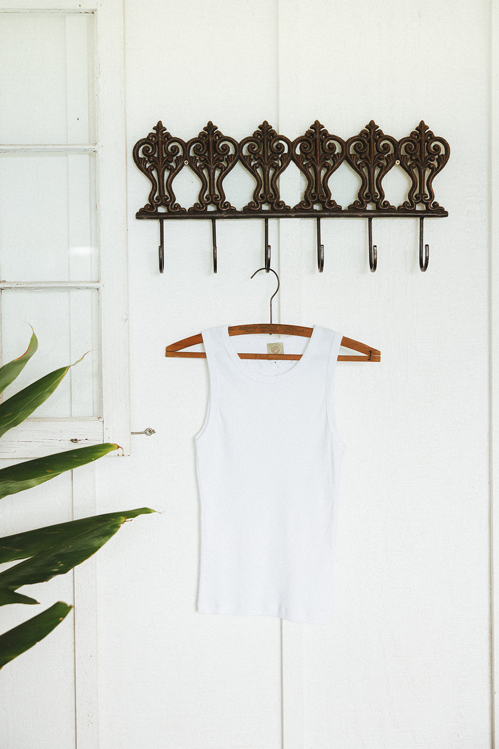 White Wing Tank