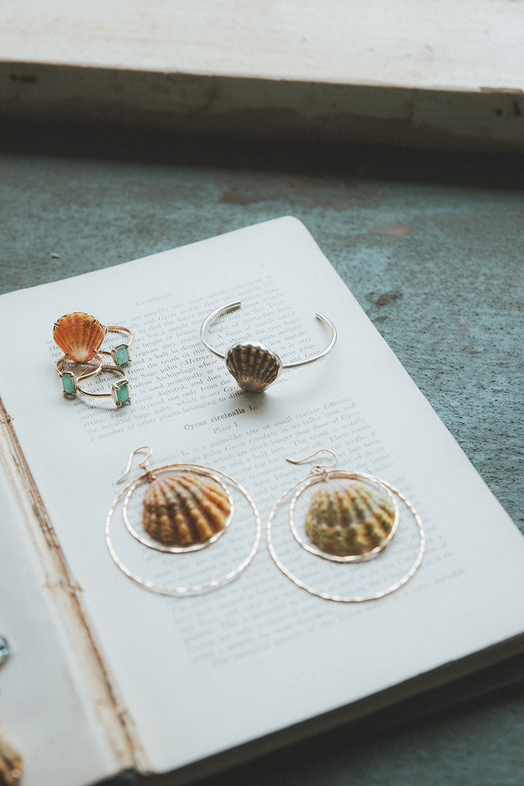 Venus Ring - Emerald | GF