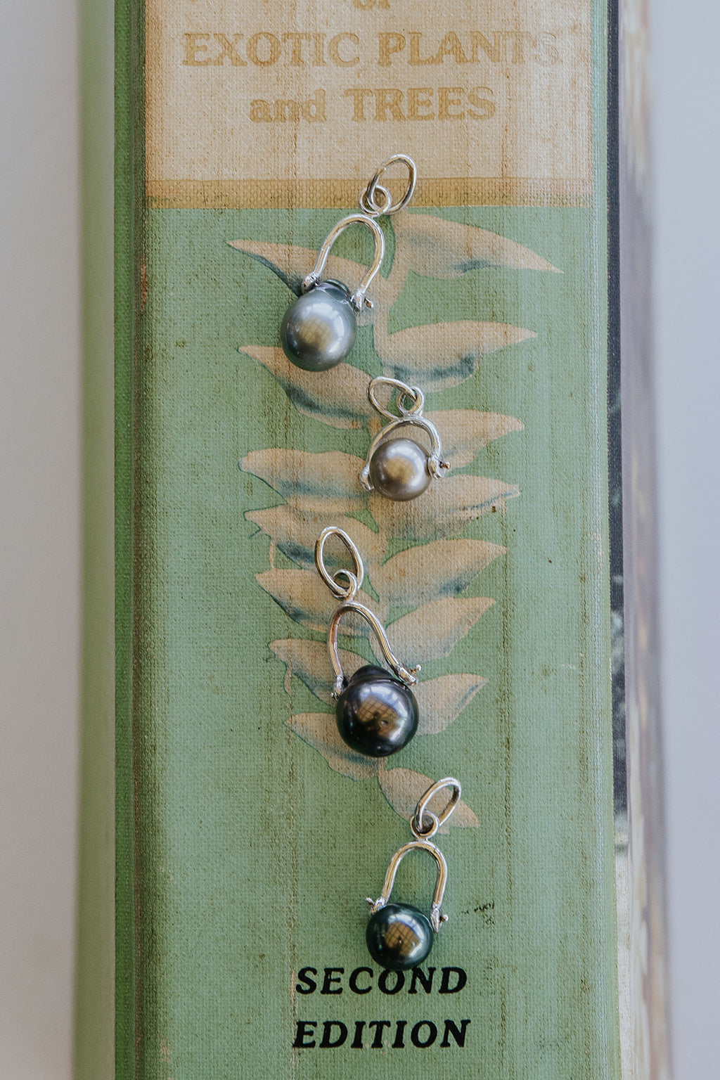 Shackle Necklace Charms - Tahitian Pearls | SS
