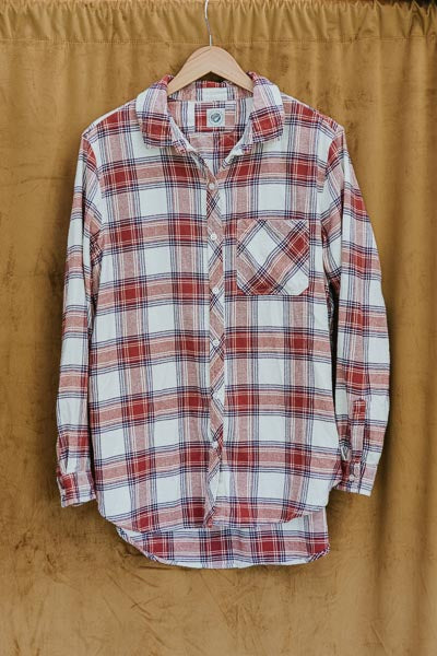 Boyfriend Flannel - V