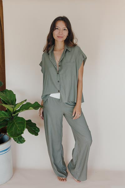 Boxy Button-up - Olive Grove