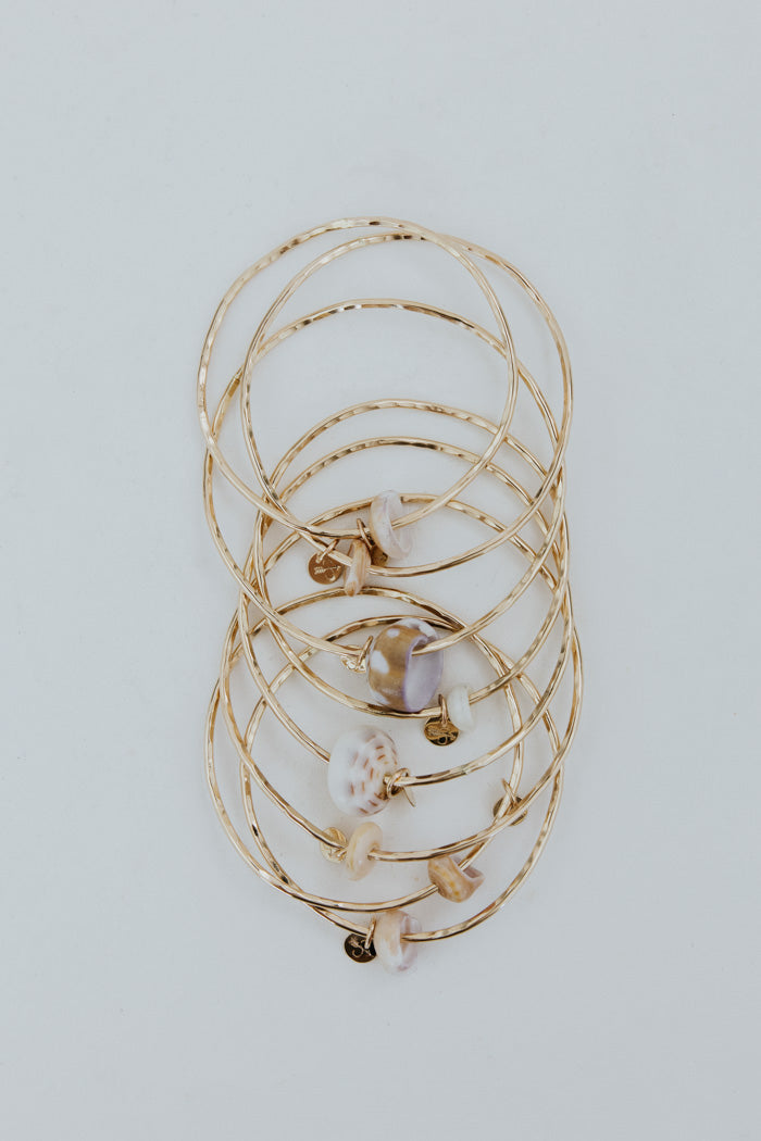 Ti Leaf Bangle - Puka Shell