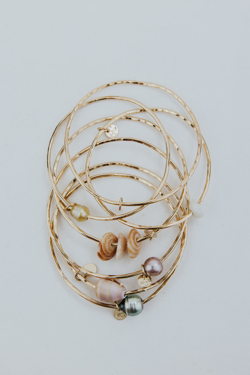 Ti Leaf Bangle - Puka Shell