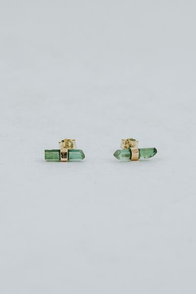 Wings Hawaii green tourmaline banded crystal stud earrings in 14k gold. Fine jewelry handcrafted in Maui. 
