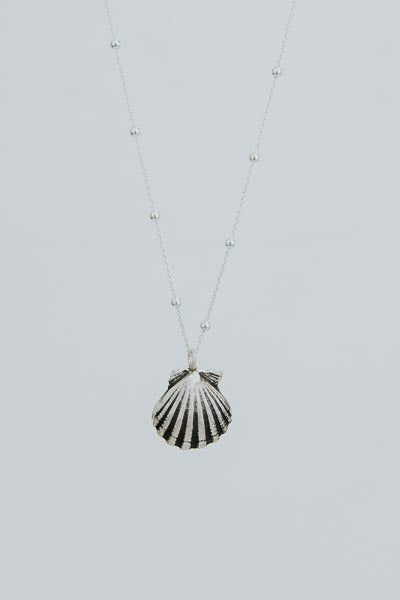 Wings Hawaii Forever Sunrise Shell Necklace in sterling silver or 14k yellow gold. Fine jewelry handmade in Maui. 