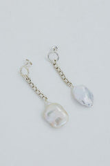 Wings Hawaii chain reaction pearl drop earrings thumbnail