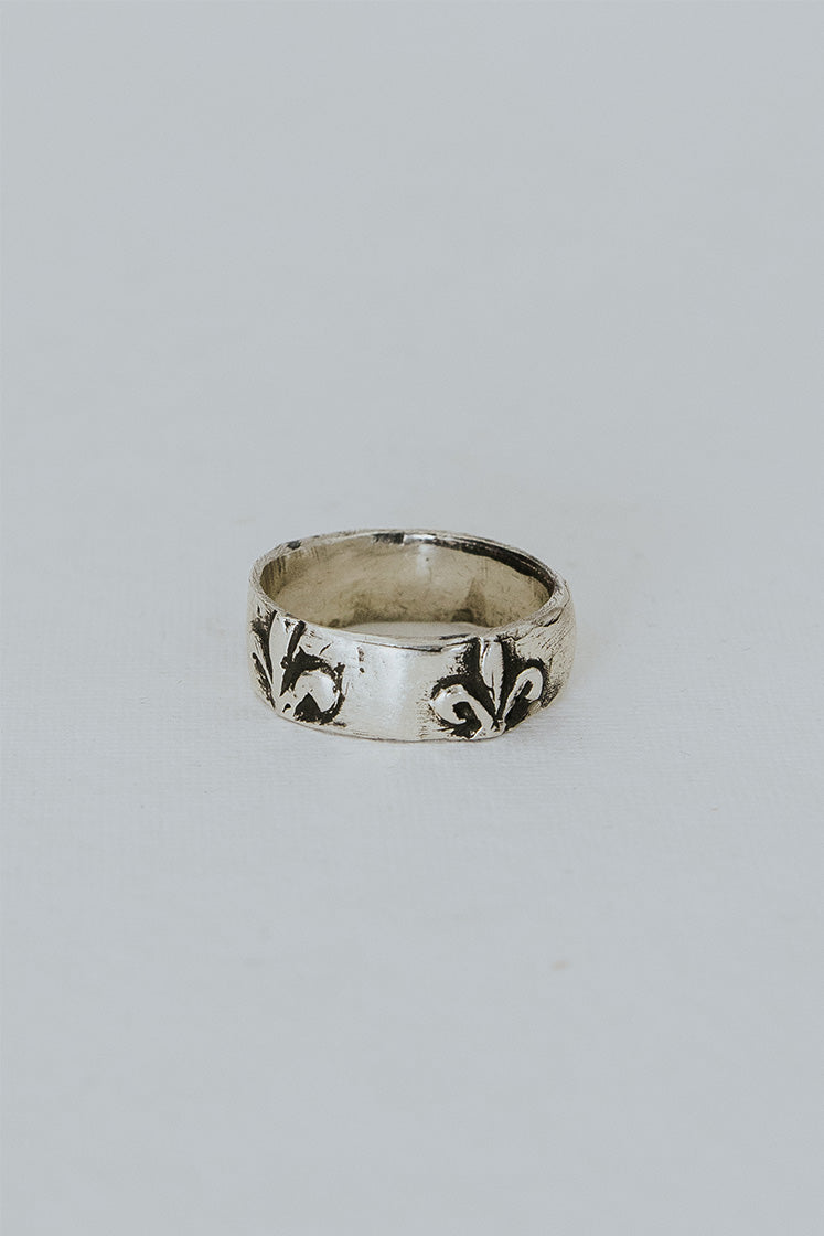 Fleur De Lis Band Rings
