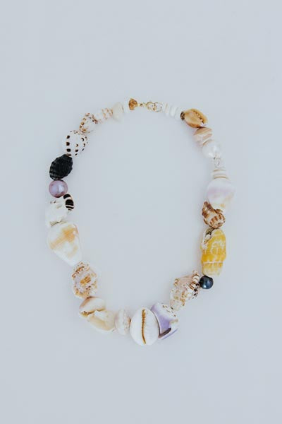 Shell Pile Necklace - Mixed Pearls