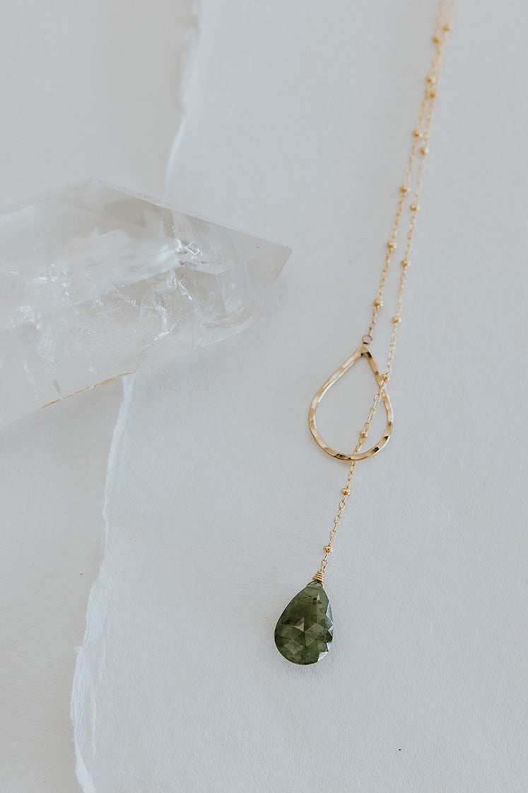 Lariat Necklace - Green Sapphire