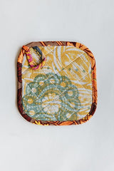 Kantha Pot Holder - Brown Border thumbnail