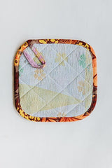 Kantha Pot Holder - Brown Border thumbnail