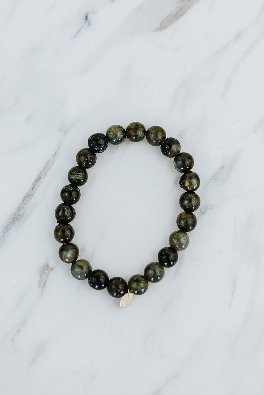 Wings Hawaii Labradorite stretchy bracelet with 14k gold-filled tag. Boho-chic jewelry hand made in Maui. 