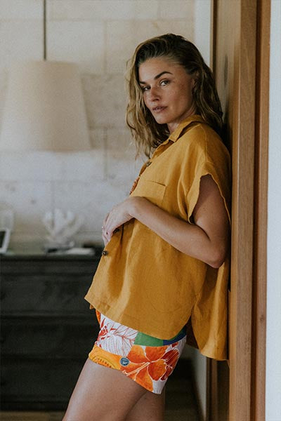 Wings Hawaii Sunflower Linen Boxy Button-up