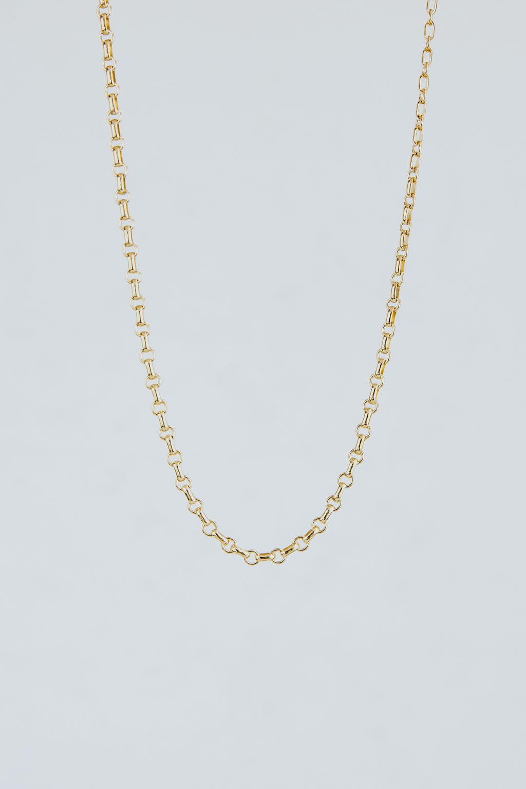 Wings Hawaii Mixed Link Chain necklace in 14k gold fill. 16" length. Fine jewelry handmade in Maui. Charm Bar Collection. Wear solo, layered, or add charms. 