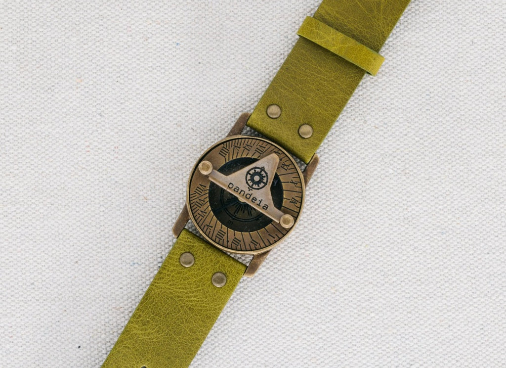 Pandeia Sundial Compass Watch - Moss