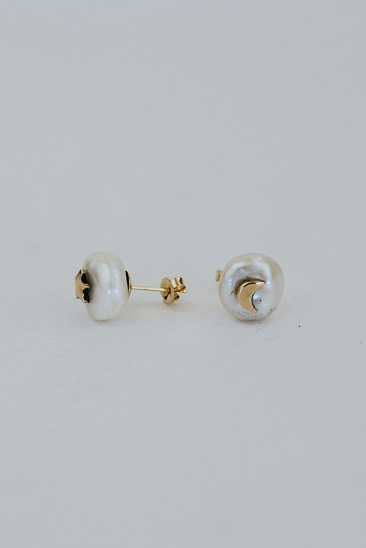 Moon + Star Inlay Studs - Pearl 14K