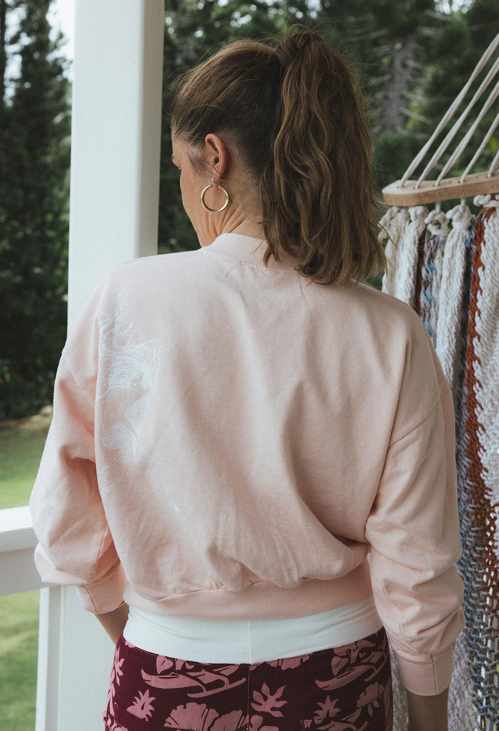 Cropped Sweatshirt - Seashell Pink