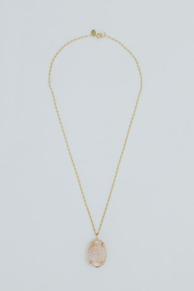 Prong Set Shell Necklace - Granulated Cowrie