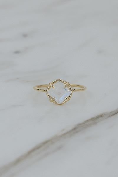 wings hawaii moonstone ring in 14k yellow gold 