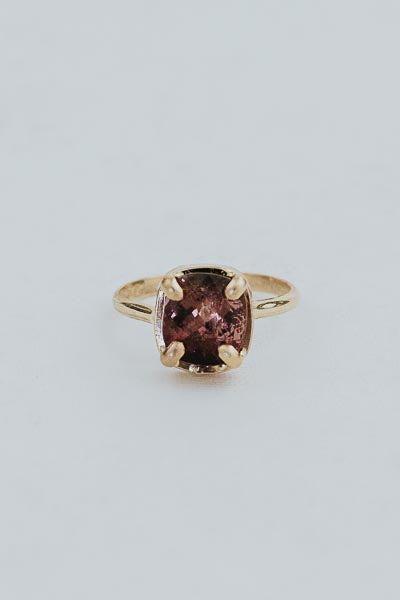 wings hawaii prong-set peach tourmaline ring in 14k gold-fill 