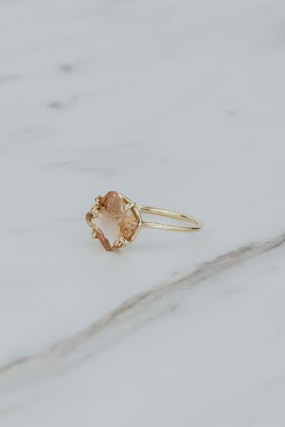 wings hawaii prong set sunstone ring in 14k yellow gold 