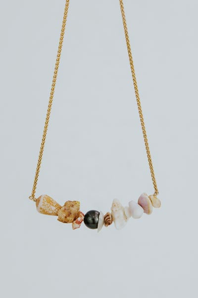 Wings Hawaii Shell Lei Choker necklace - Tahitian Pearl