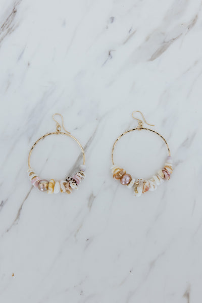 Shell Lei Hoop Earrings - Pink Pearl