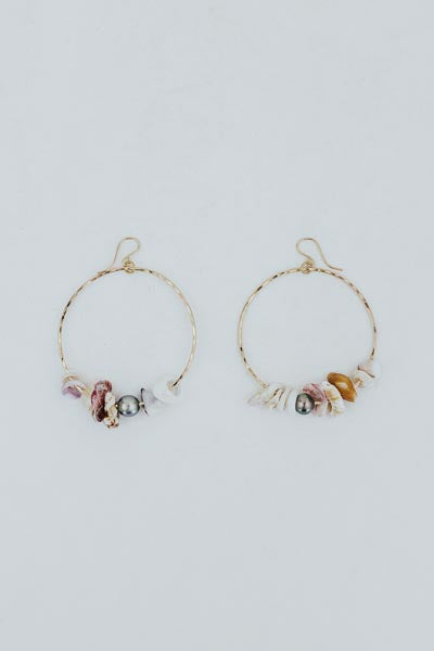 Shell Lei Hoop Earrings - Tahitian Pearl