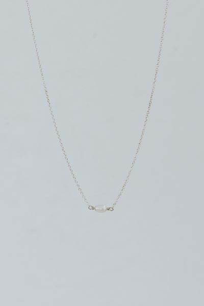 Single Stone Necklace - Freshwater Pearl