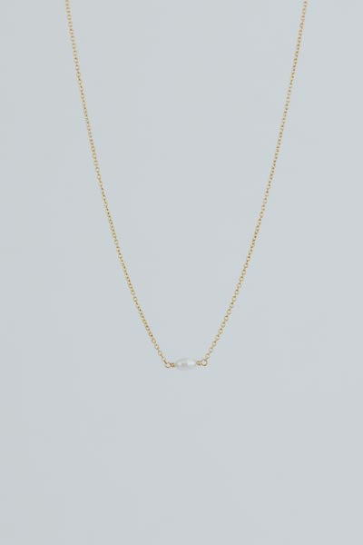 Single Stone Necklace - Freshwater Pearl