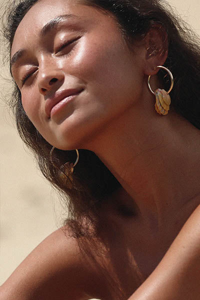 Bombucha Sunrise Shell Hoops