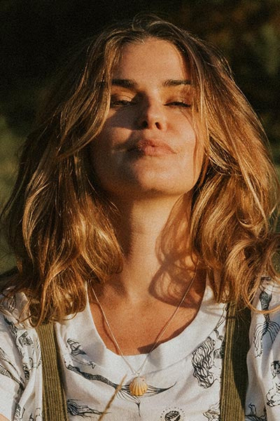 Sunrise Shell Necklace - 14k White Gold