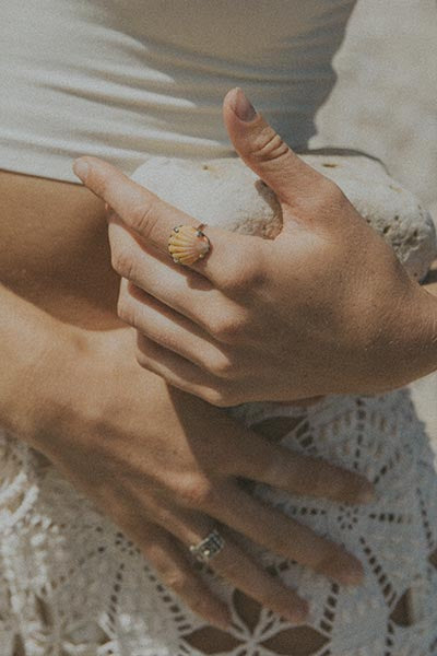 Sunrise Shell Ring - 14k White Gold