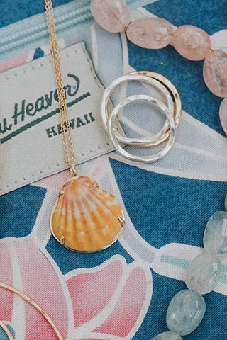 Sunrise Shell Necklace - 14k