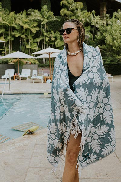 Turkish Towel - Abudant Ulu in Aurora