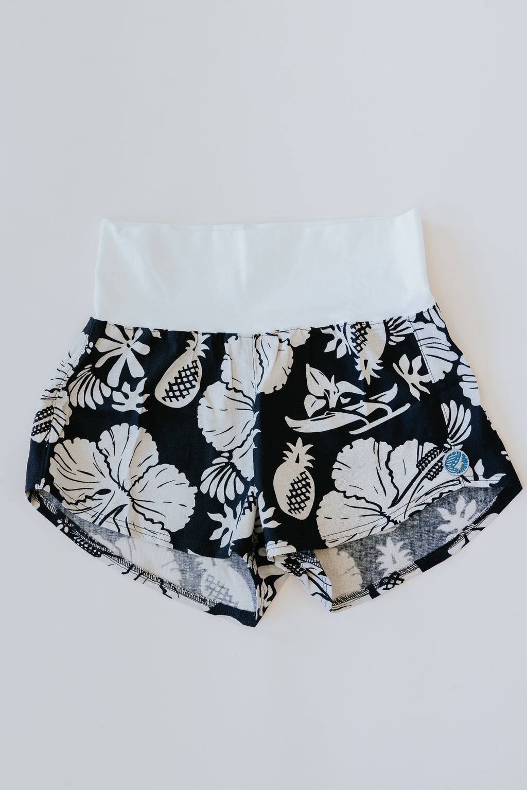 Pau Hana Shorts - Hana Nightfall