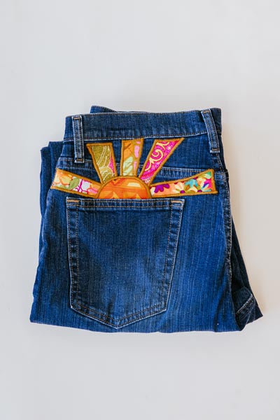 Sun Pocket Wrangler Jeans - #40